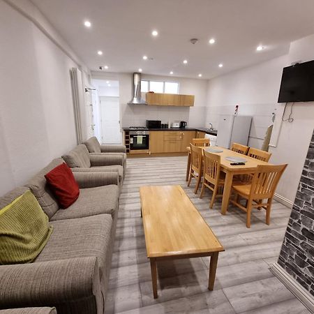 Entire Flat With Three Bedrooms N 2 Great Yarmouth Eksteriør billede